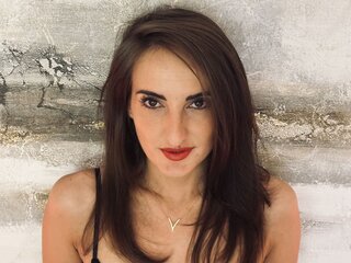LauraRiccoo shows sex camshow